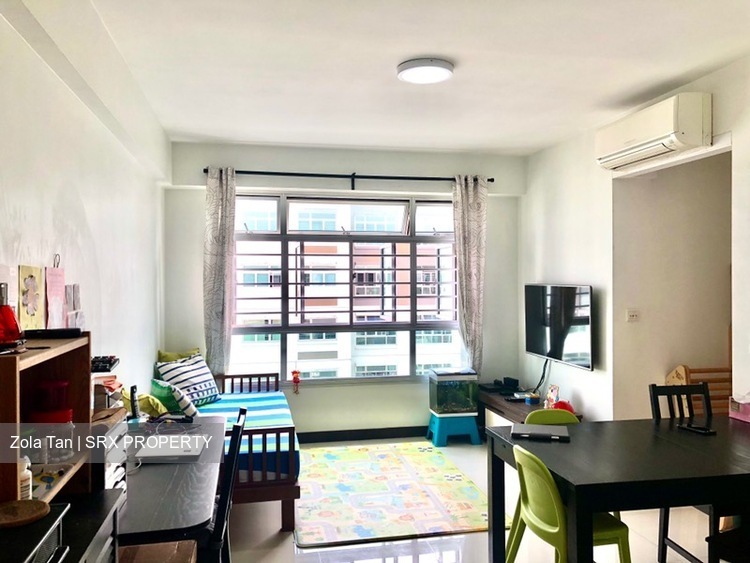 Yishun Street 51 thumbnail photo